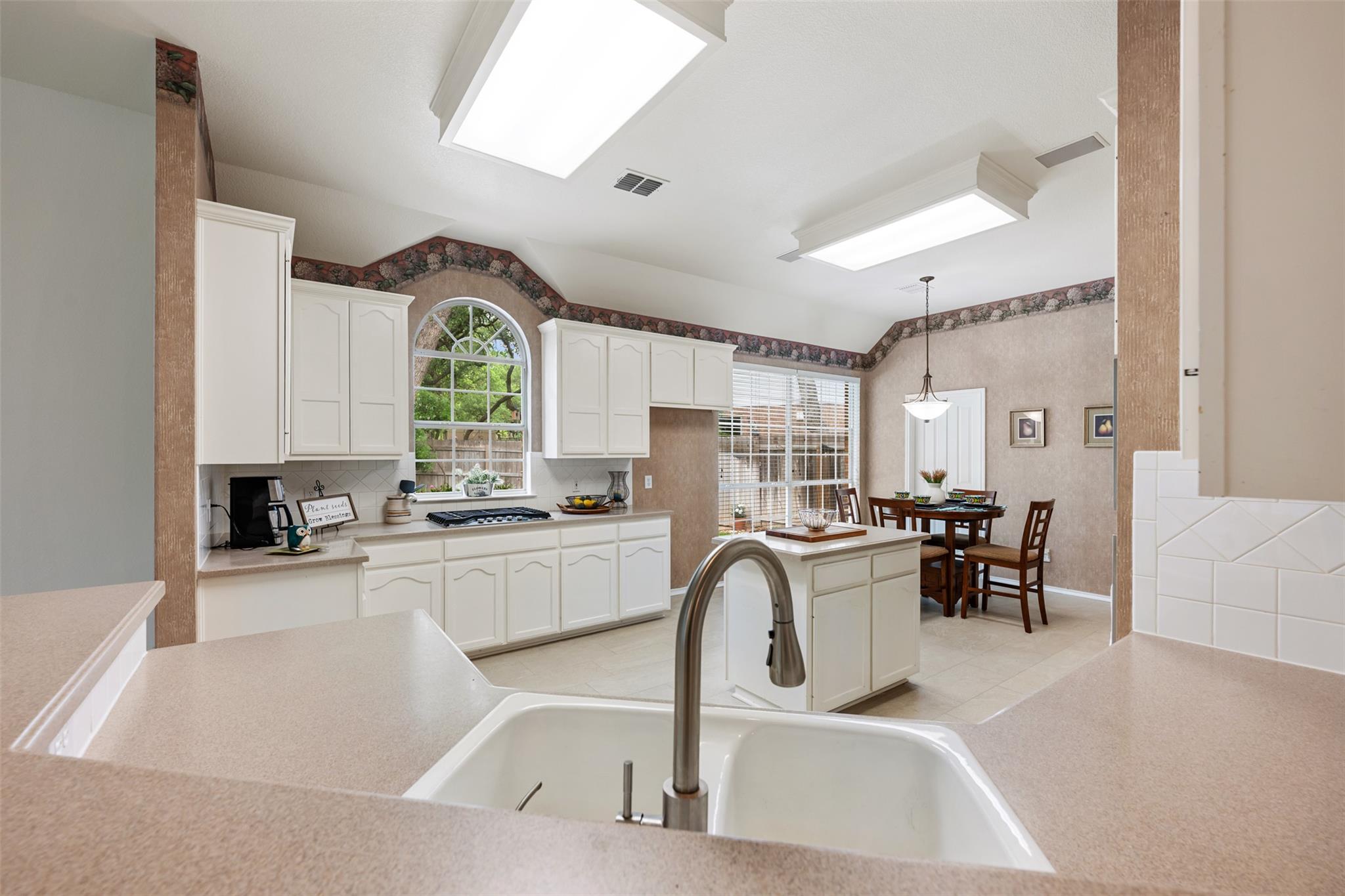 1308 Brianna Ct, Cedar Park, TX 78613