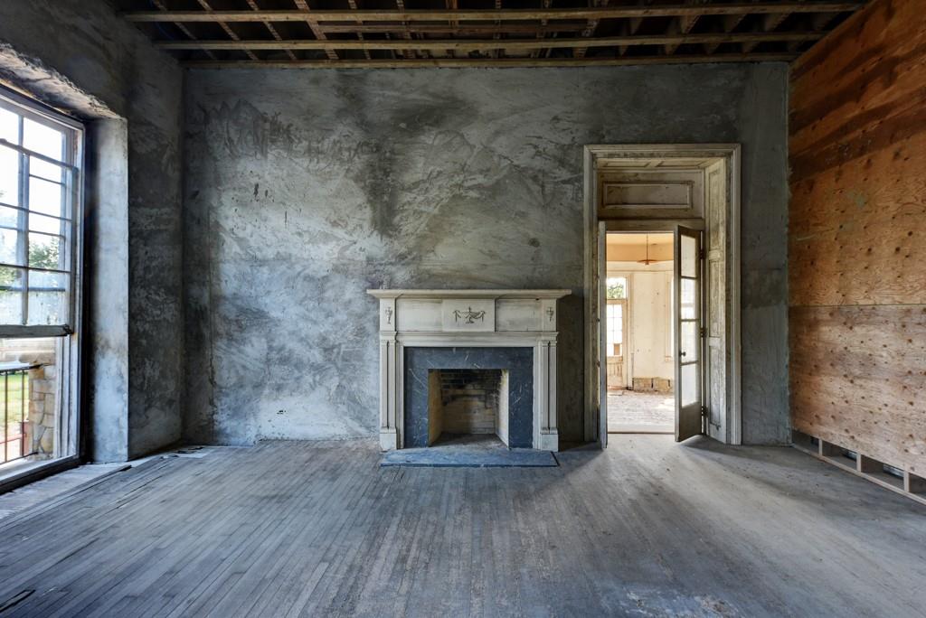 6887 Von Ormy Rd, Von Ormy, TX 78073