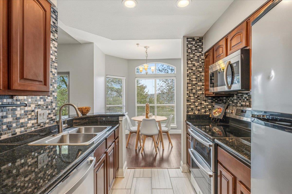 6000 Shepherd Mountain Cv # 411, Austin, TX 78730