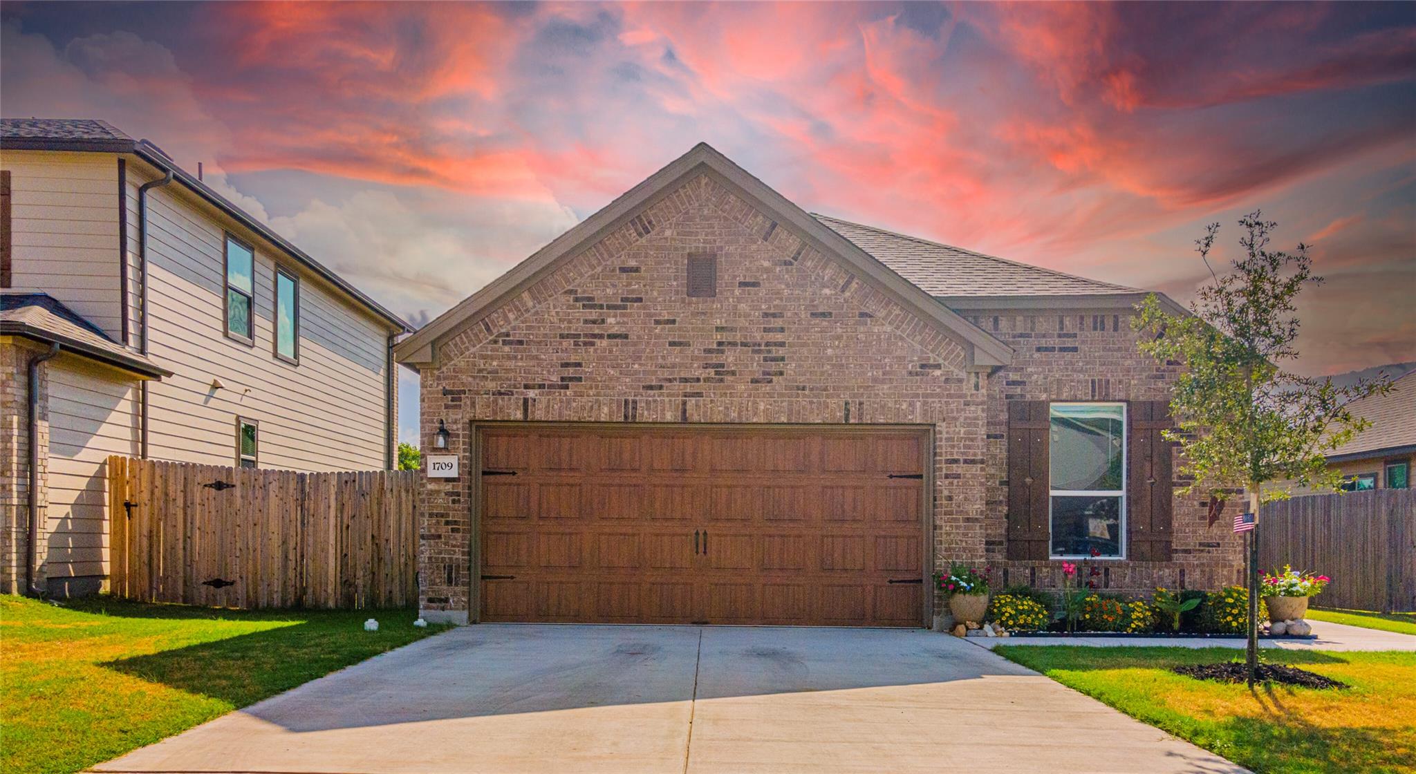 1709 Dragonfly Loop, Bastrop, TX 78602
