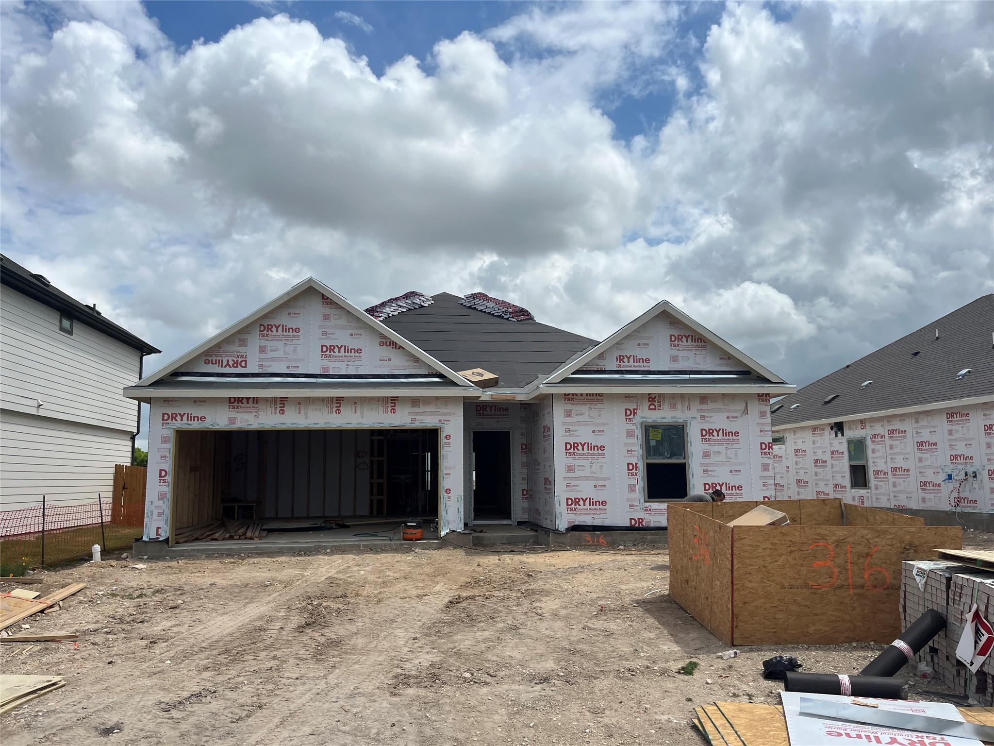 316 Sleep Hollow, Jarrell, TX 76537