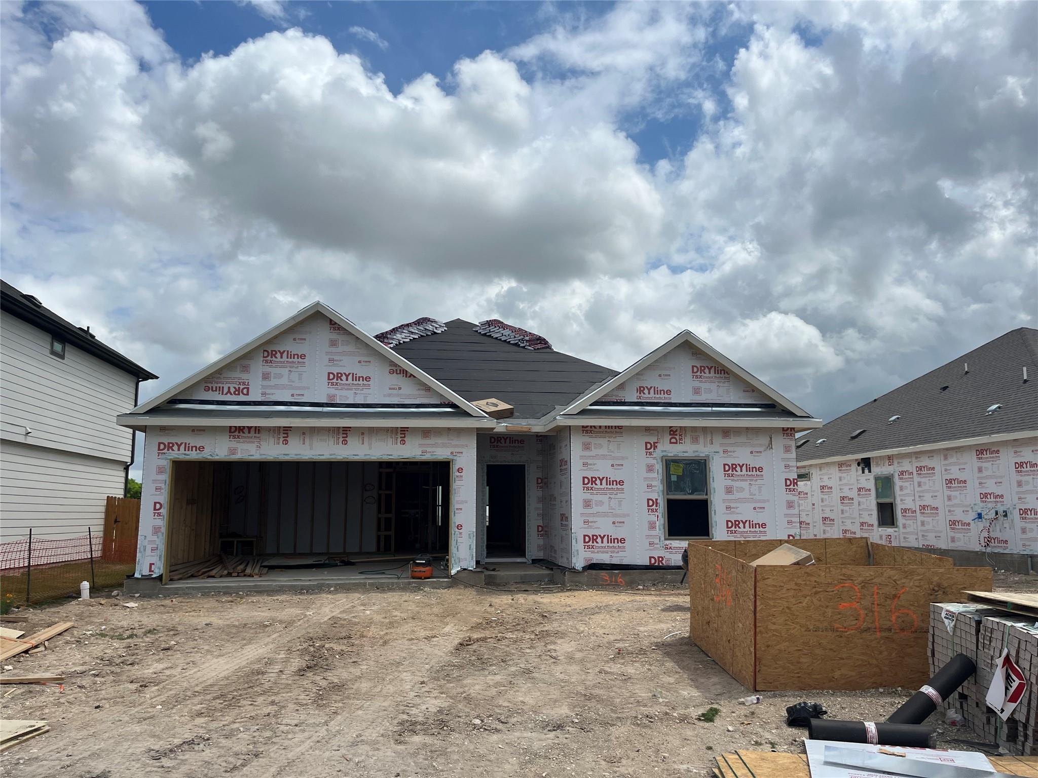 316 Sleep Hollow, Jarrell, TX 76537