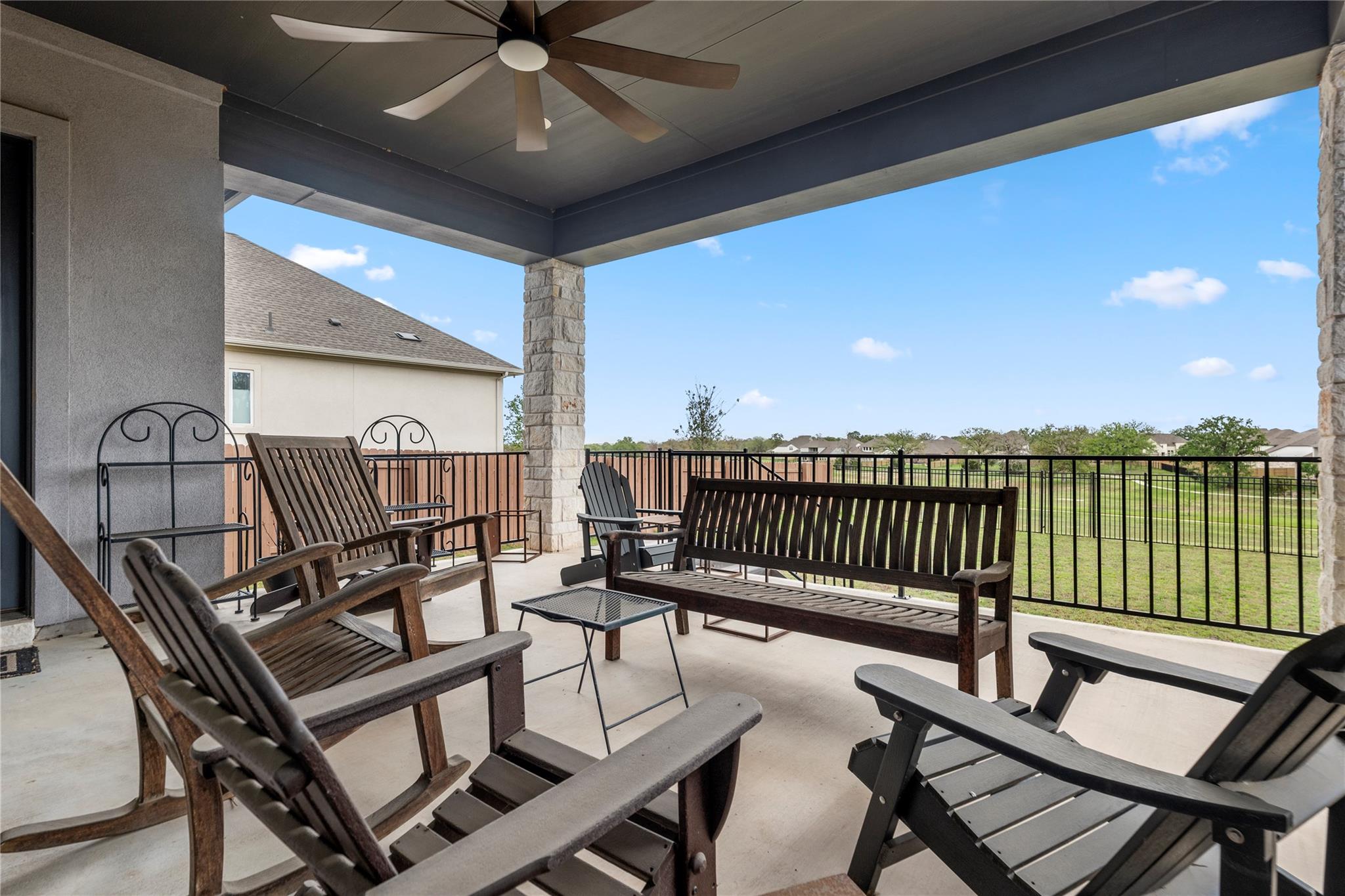 123 Lake Charlotte Creek Dr, Bastrop, TX 78602