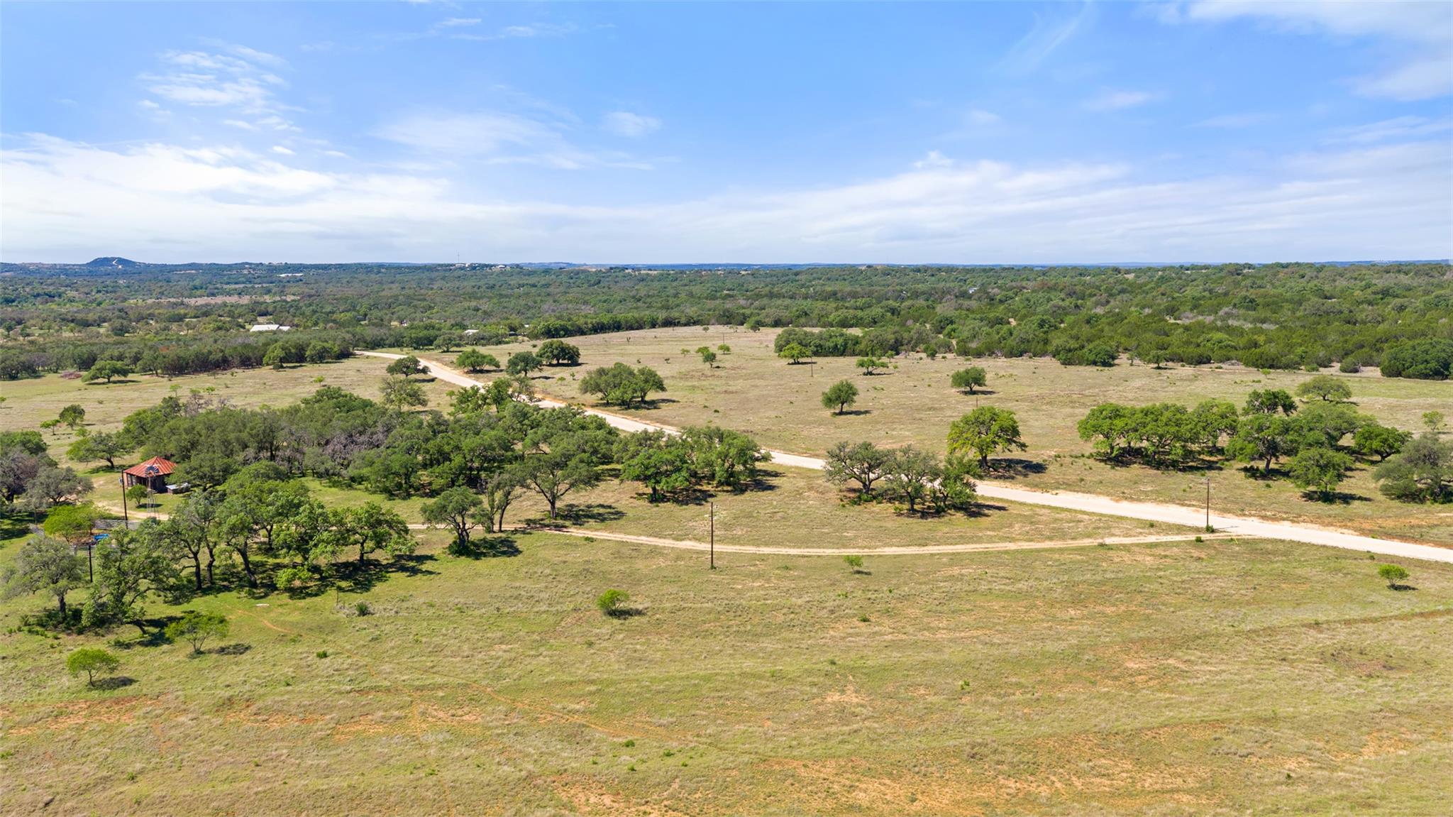 1318 Klett Ranch Rd, Johnson City, TX 78636