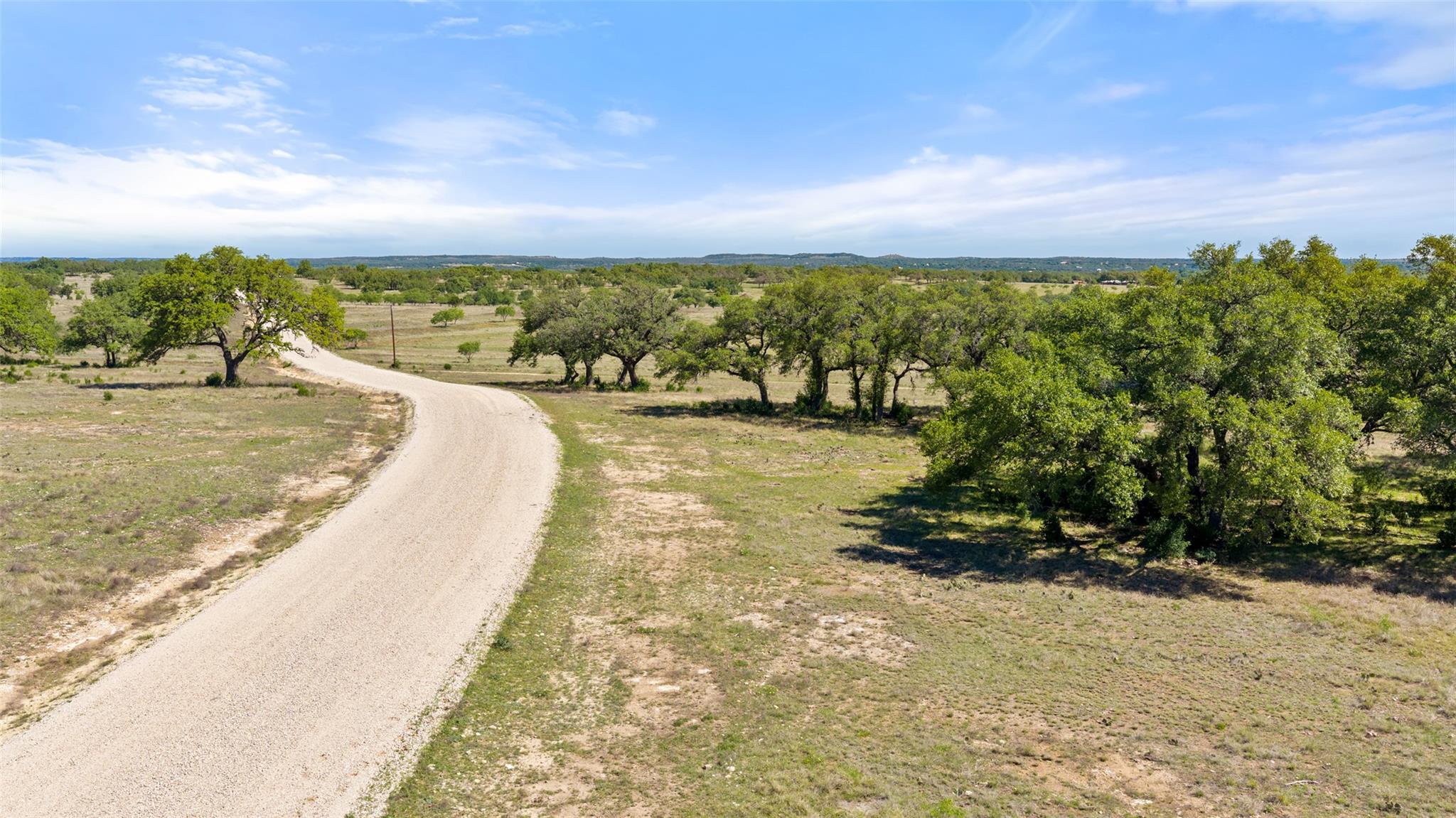 1318 Klett Ranch Rd, Johnson City, TX 78636