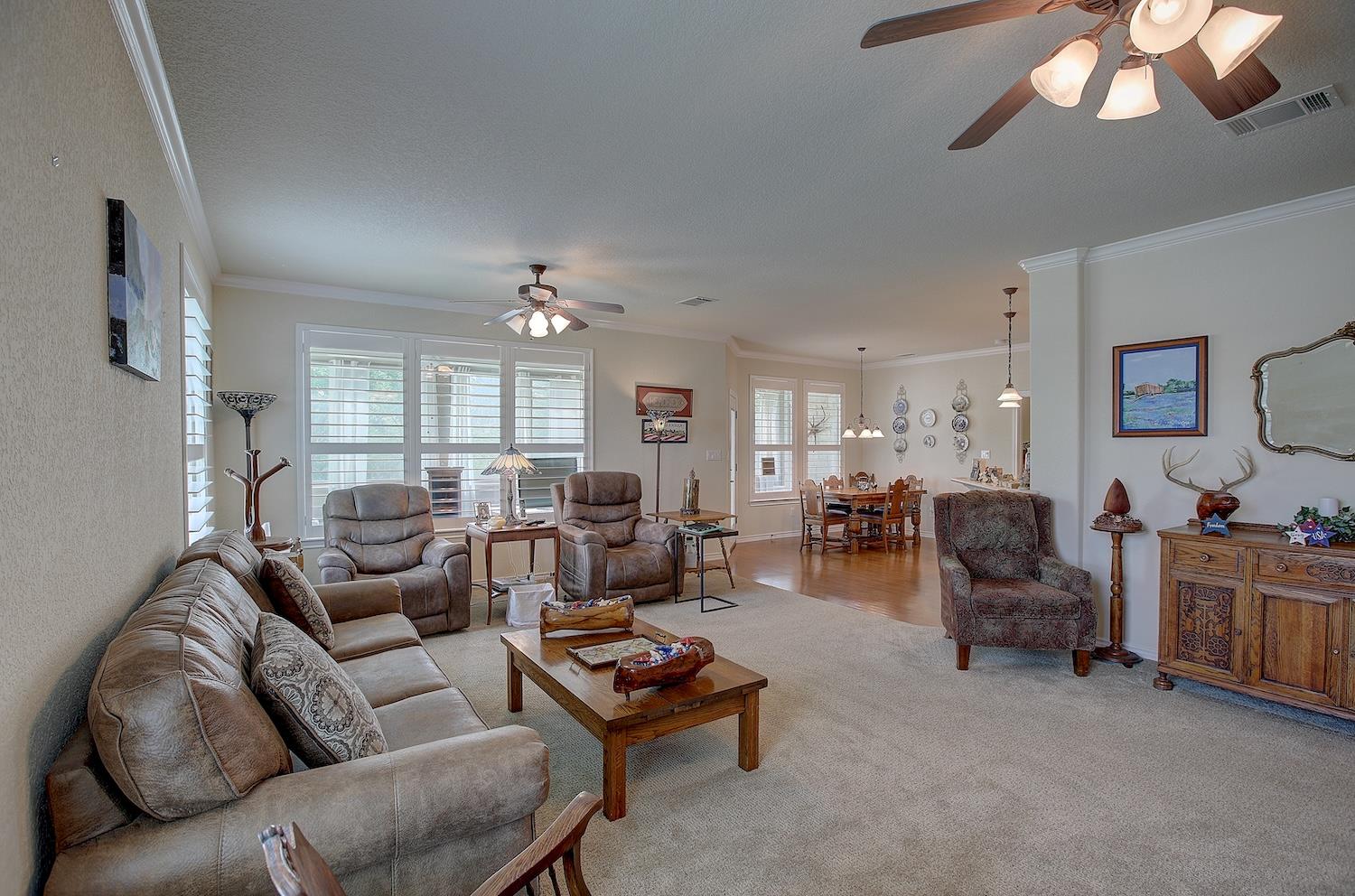 201 S Pine St, Georgetown, TX 78626