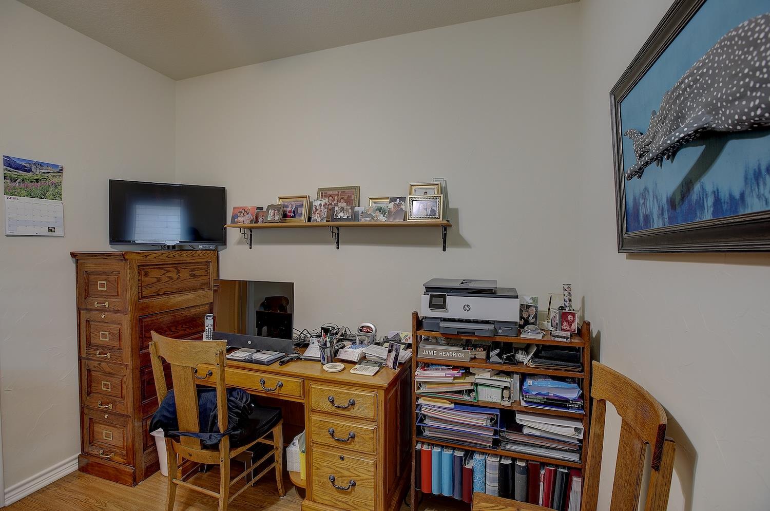 201 S Pine St, Georgetown, TX 78626