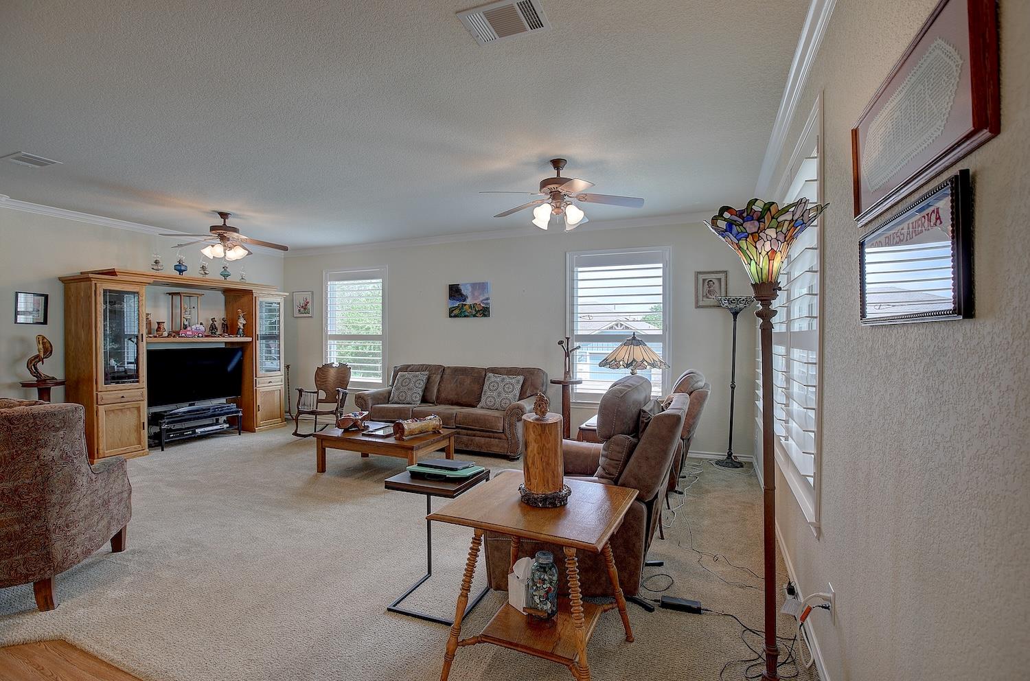 201 S Pine St, Georgetown, TX 78626