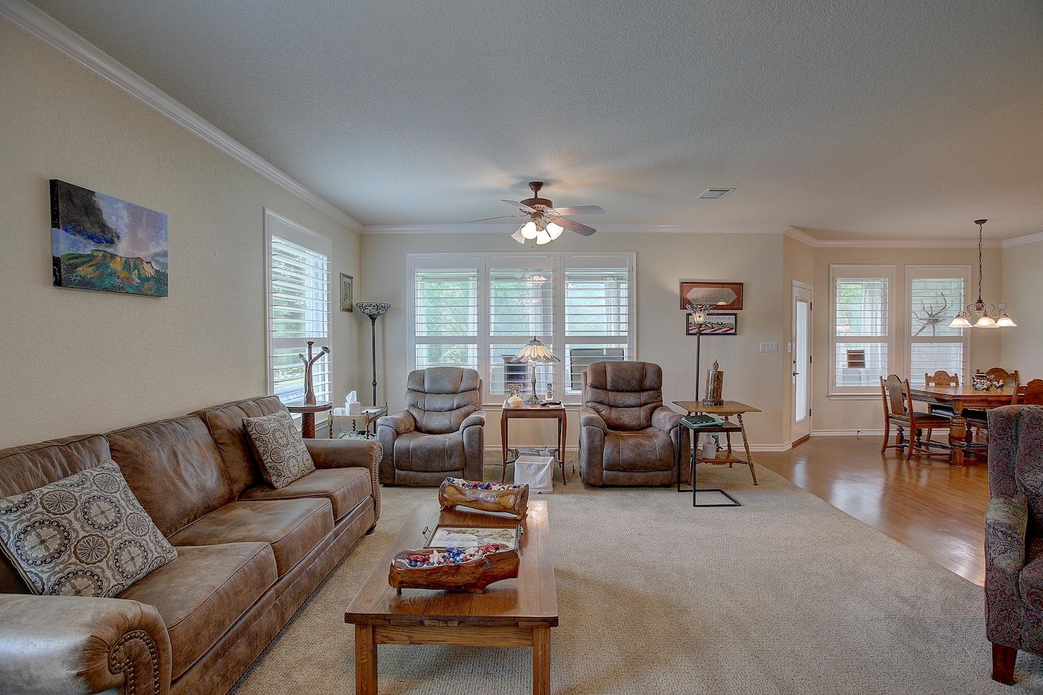 201 S Pine St, Georgetown, TX 78626