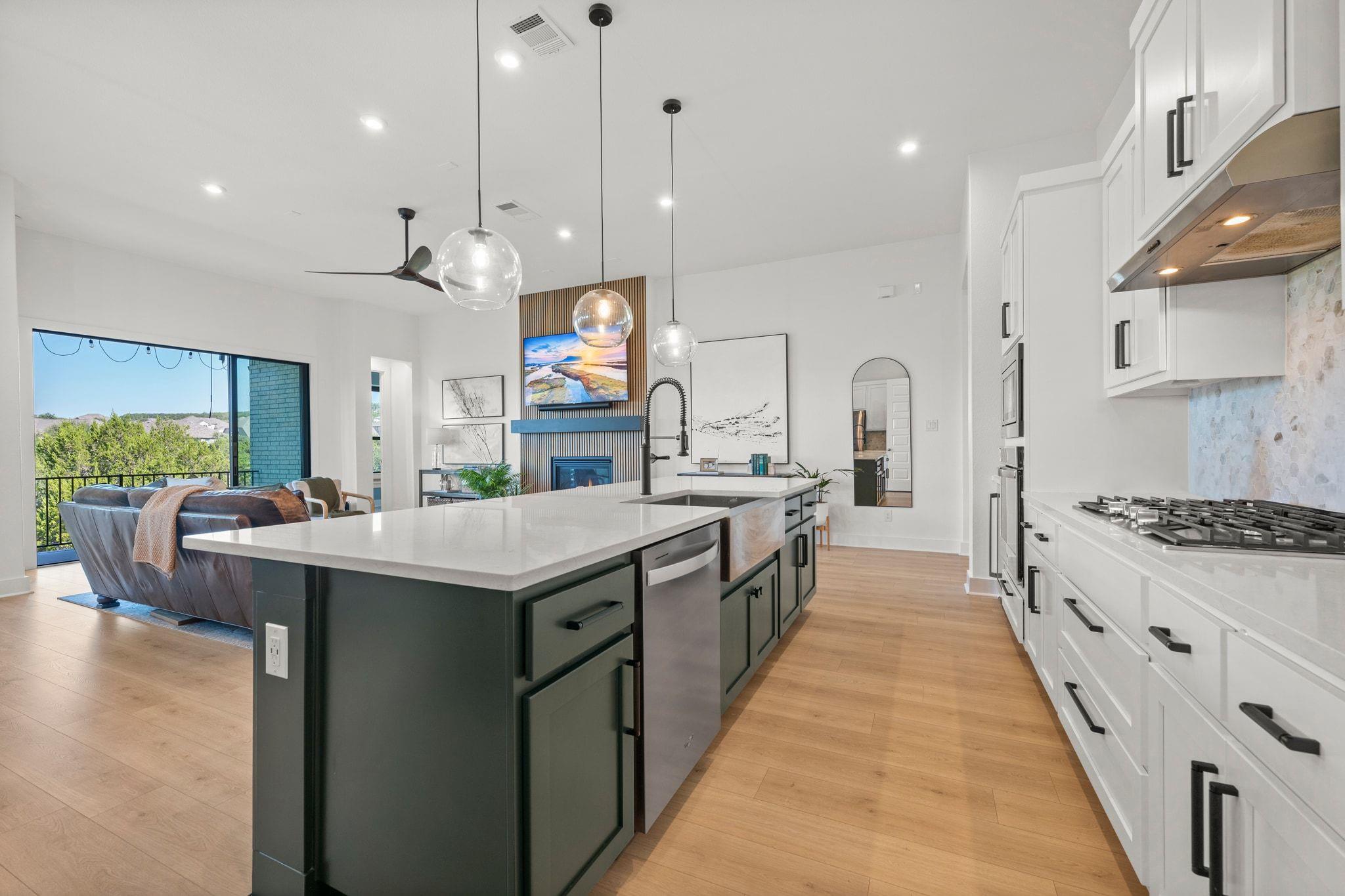 7804 Pace Ravine Dr, Lago Vista, TX 78645