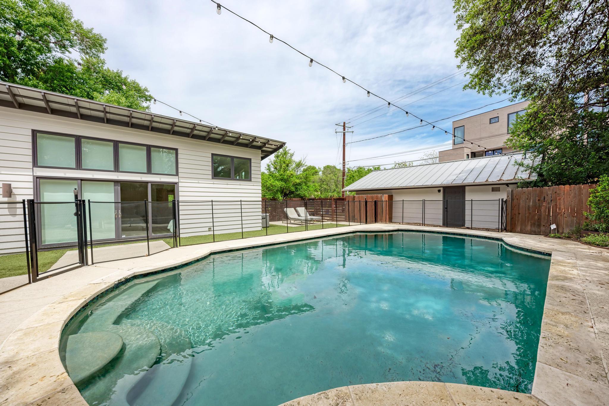 2508 Spring Creek Dr, Austin, TX 78704