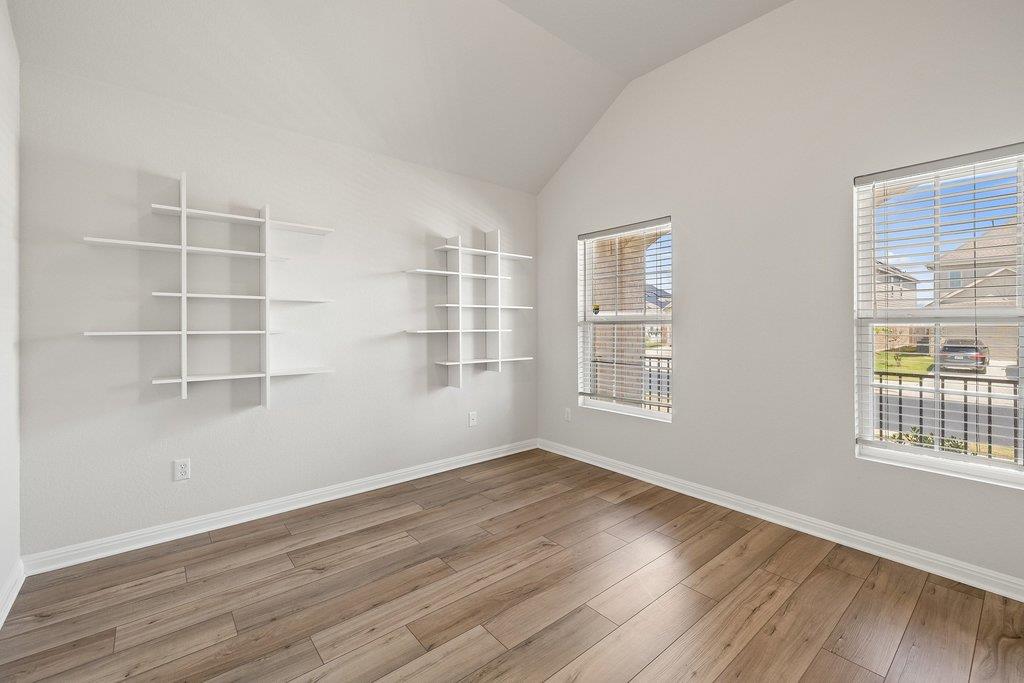 105 Cupa Monti Rd, Hutto, TX 78634