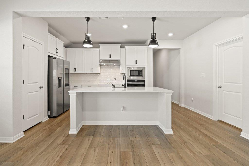 105 Cupa Monti Rd, Hutto, TX 78634