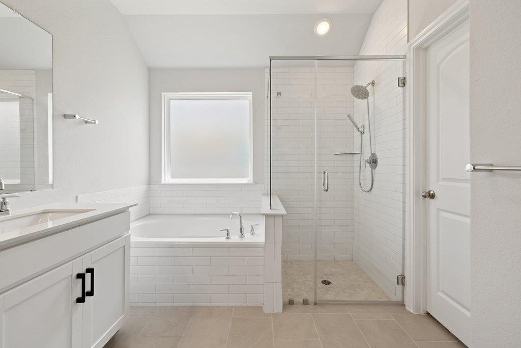 105 Cupa Monti Rd, Hutto, TX 78634