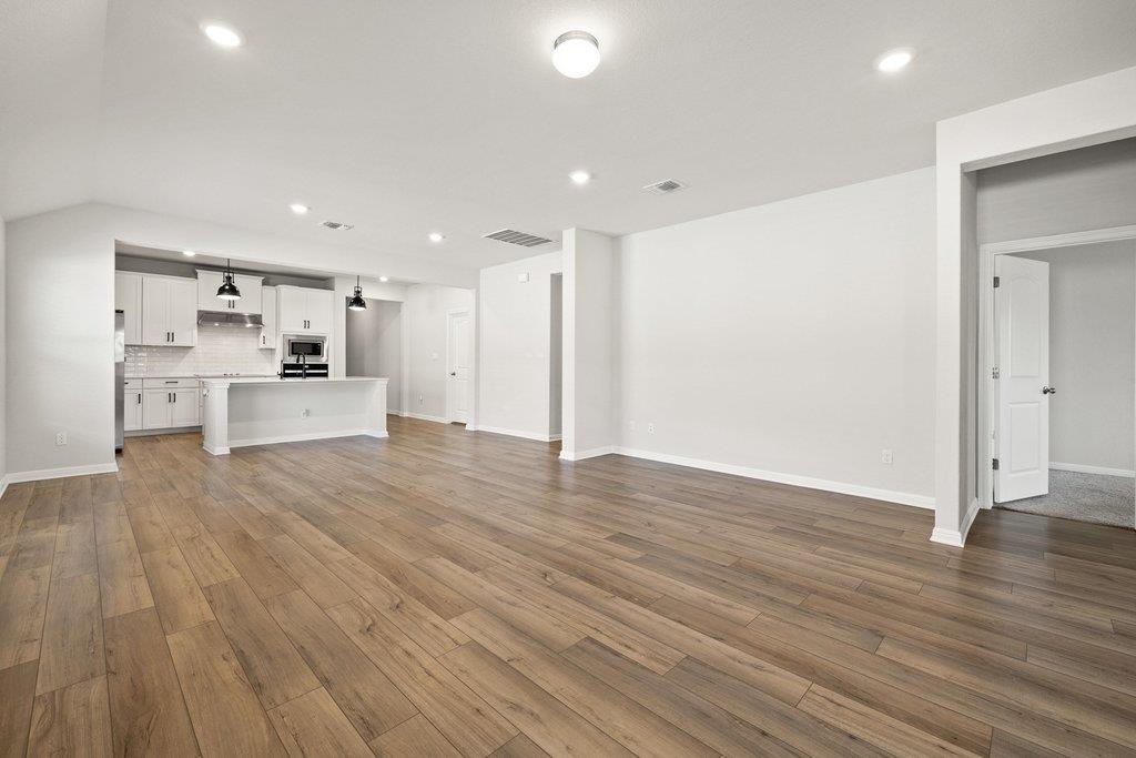 105 Cupa Monti Rd, Hutto, TX 78634