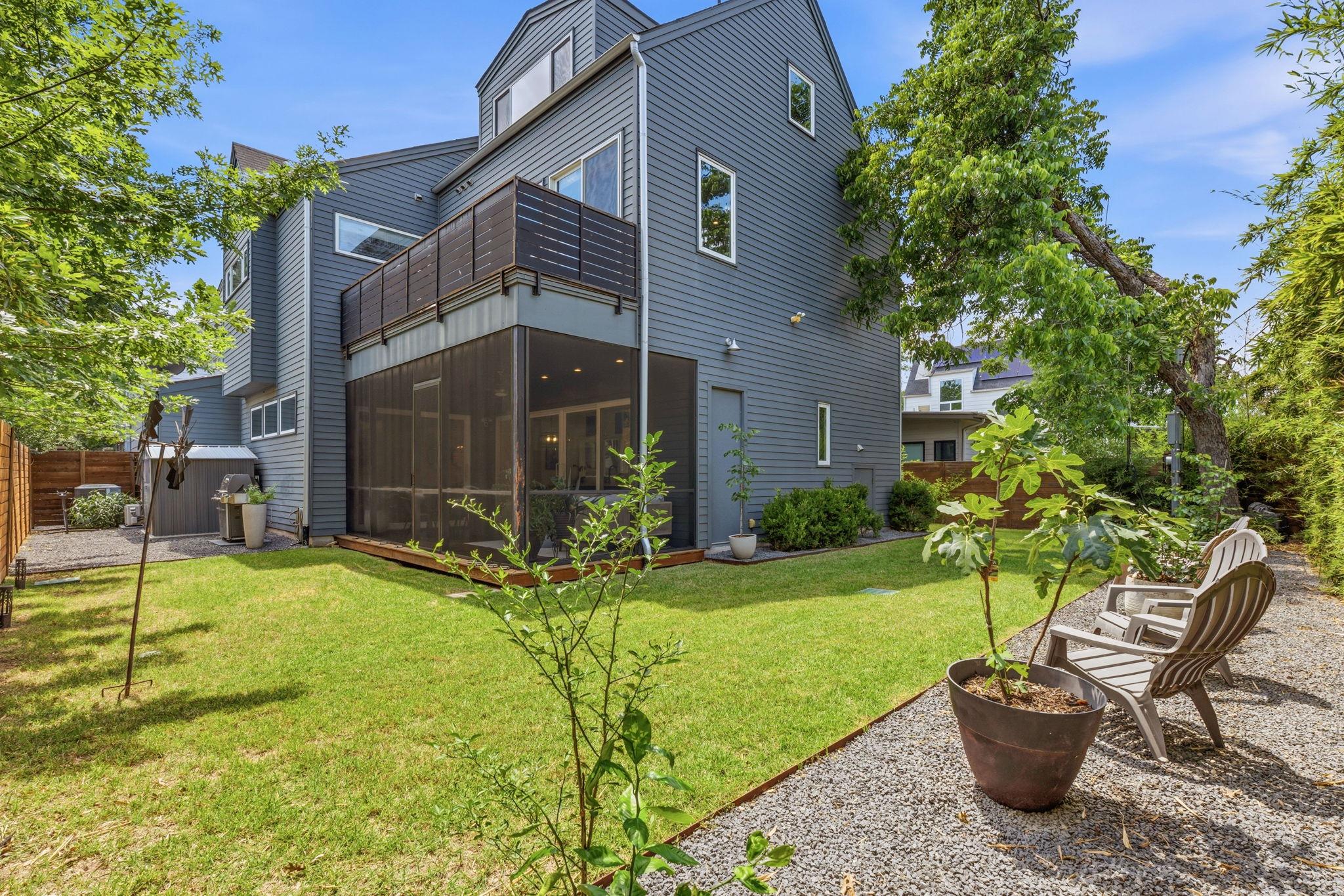 2806 W 44th St # B, Austin, TX 78731