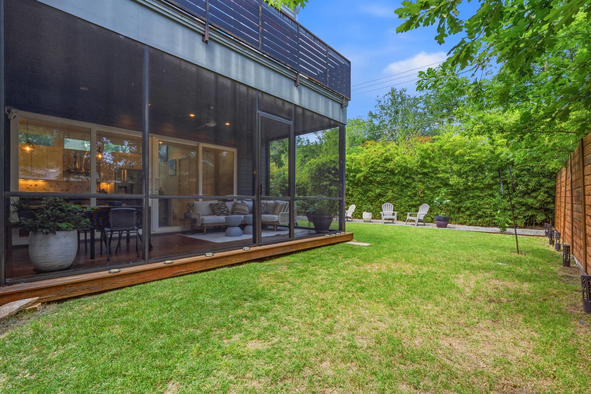 2806 W 44th St # B, Austin, TX 78731