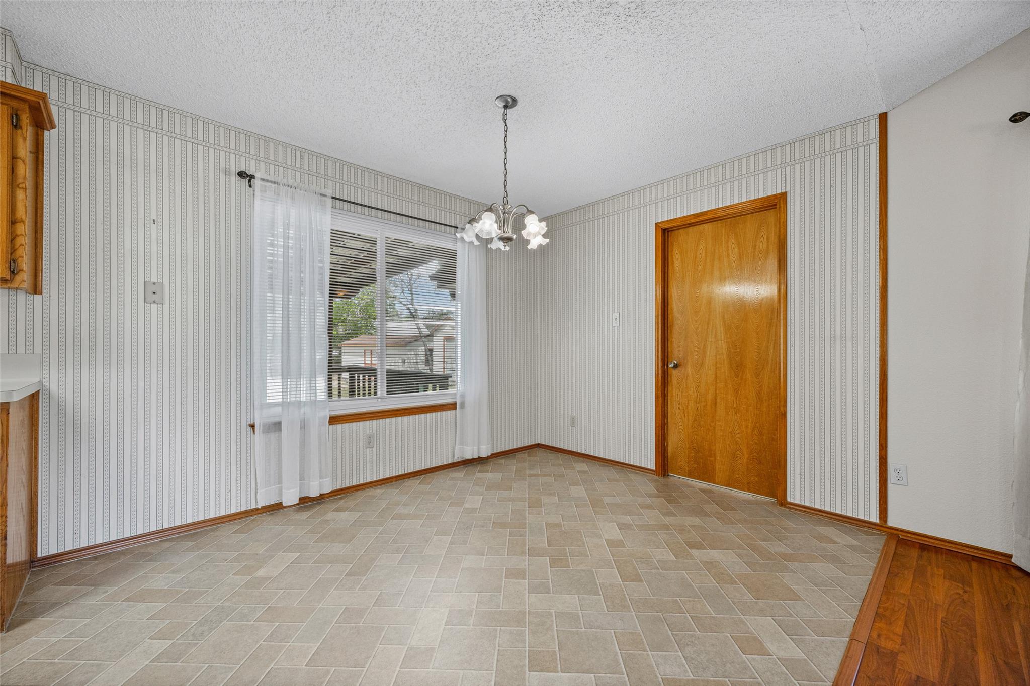 10706 Creek View Dr, Austin, TX 78748