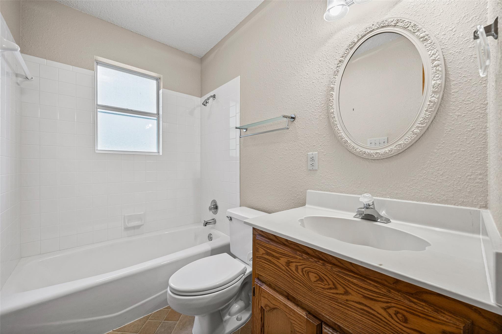 10706 Creek View Dr, Austin, TX 78748