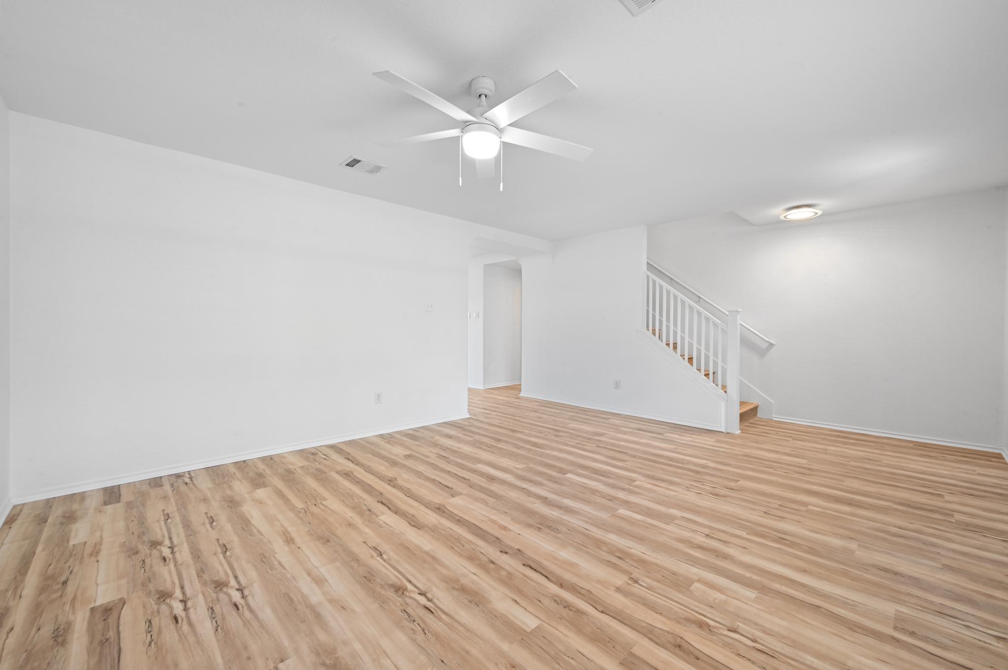 2412 Regal Park Ln, Austin, TX 78748