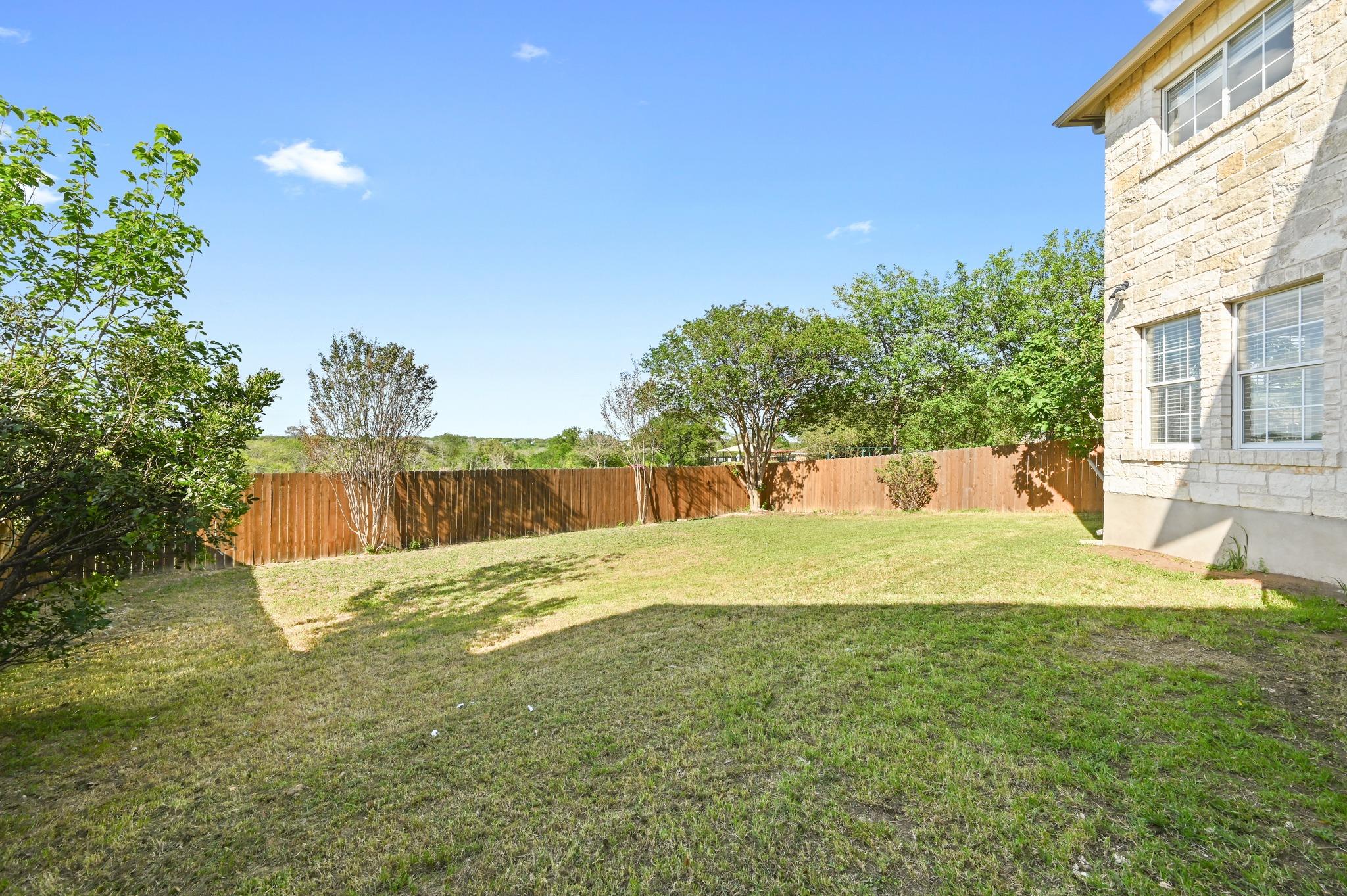2412 Regal Park Ln, Austin, TX 78748