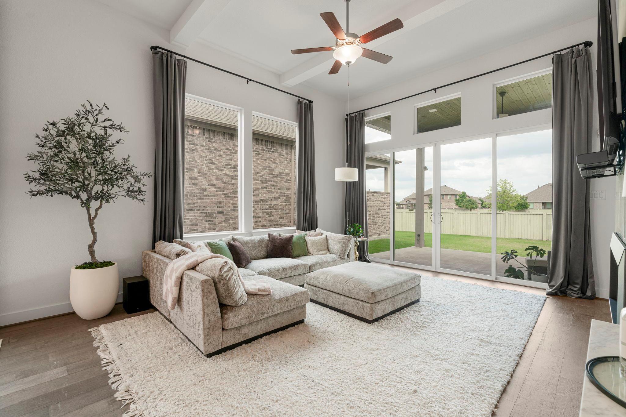 829 Faith Dr, Liberty Hill, TX 78642