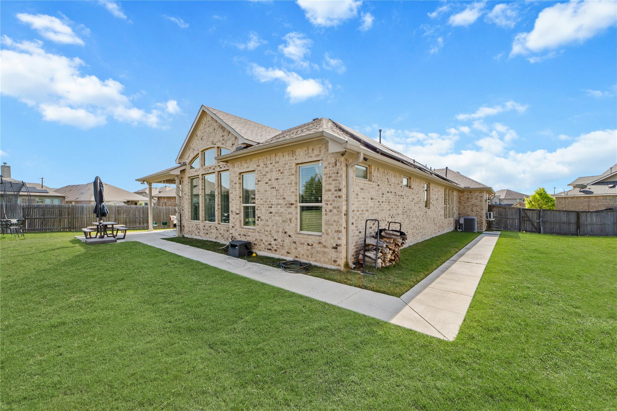 20004 Wirrall Rd, Pflugerville, TX 78660