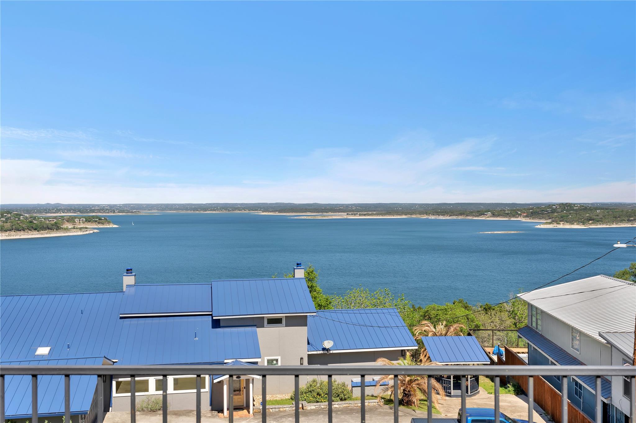 1210 Skyline Dr, Canyon Lake, TX 78133