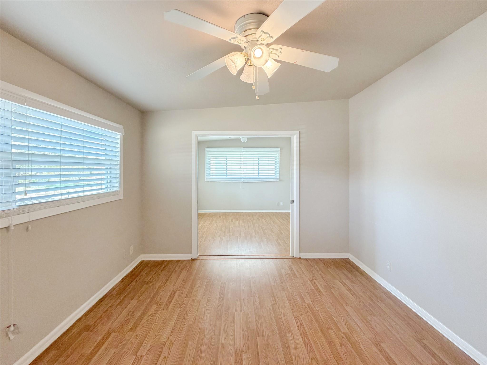 1210 Skyline Dr, Canyon Lake, TX 78133