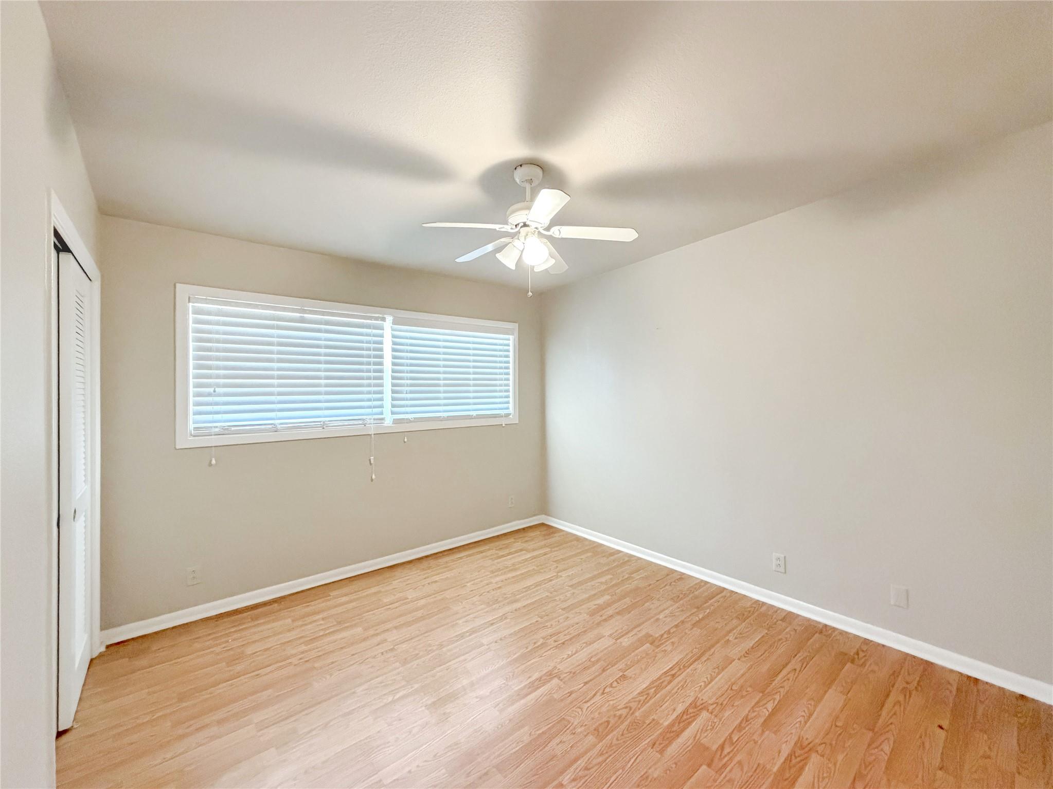 1210 Skyline Dr, Canyon Lake, TX 78133