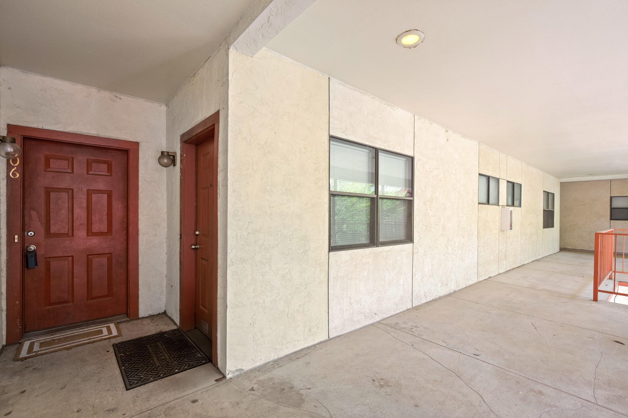 706 W 22nd St # 206, Austin, TX 78705