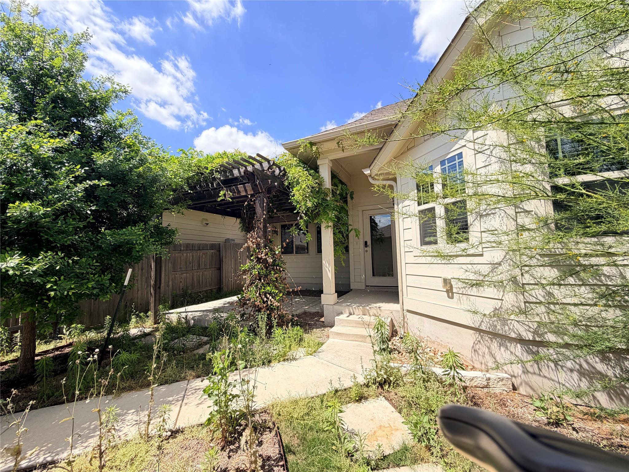 2813 Hopi Path # 11, Leander, TX 78641