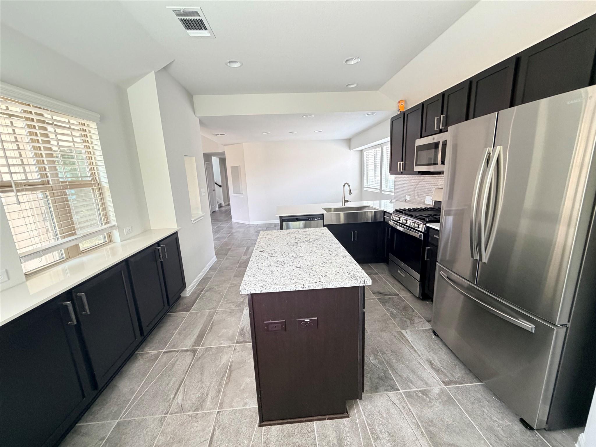 2813 Hopi Path # 11, Leander, TX 78641