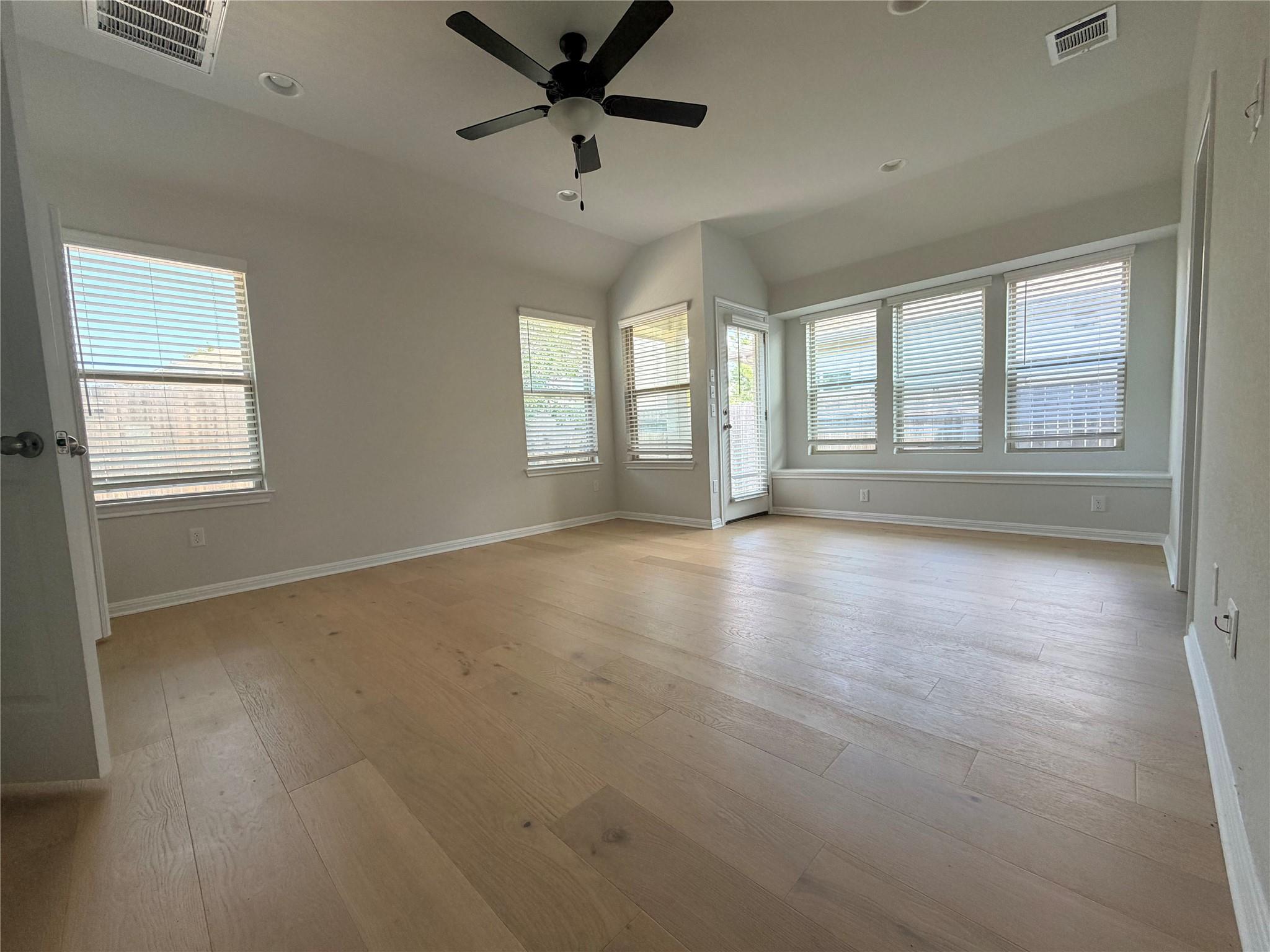 2813 Hopi Path # 11, Leander, TX 78641