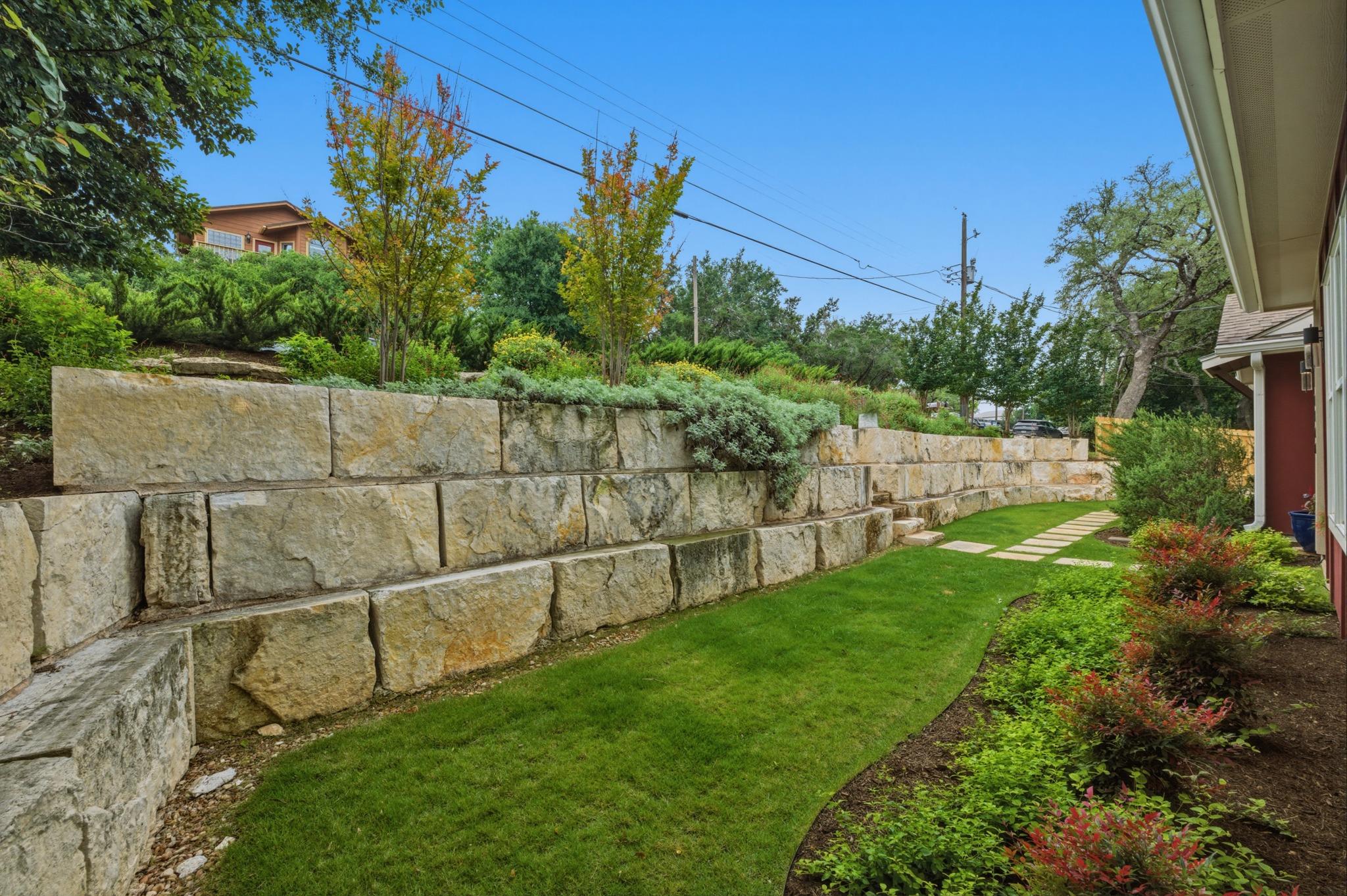 2402 Bahama Rd, Austin, TX 78733