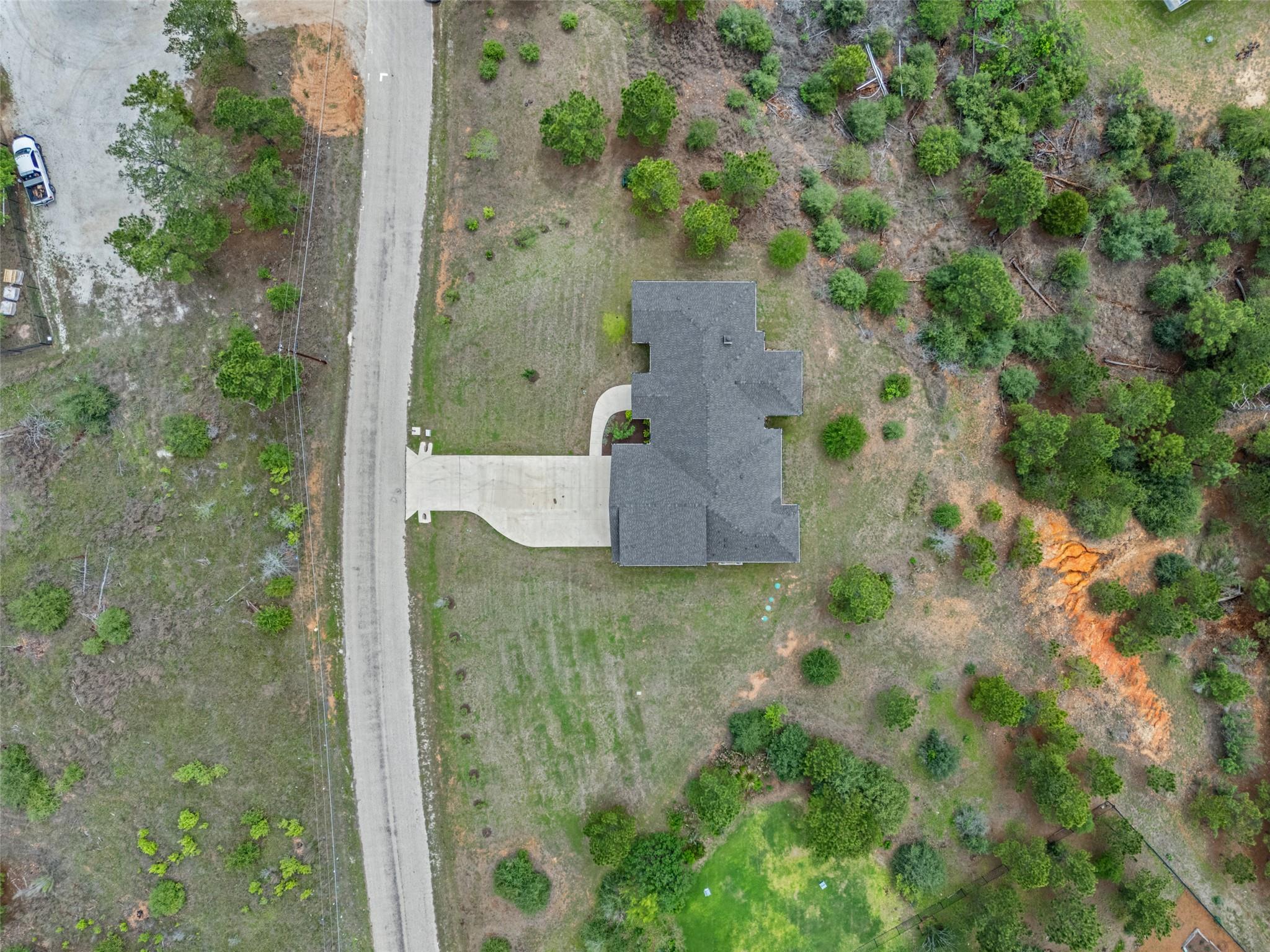 111 Tall Forest Dr, Bastrop, TX 78602