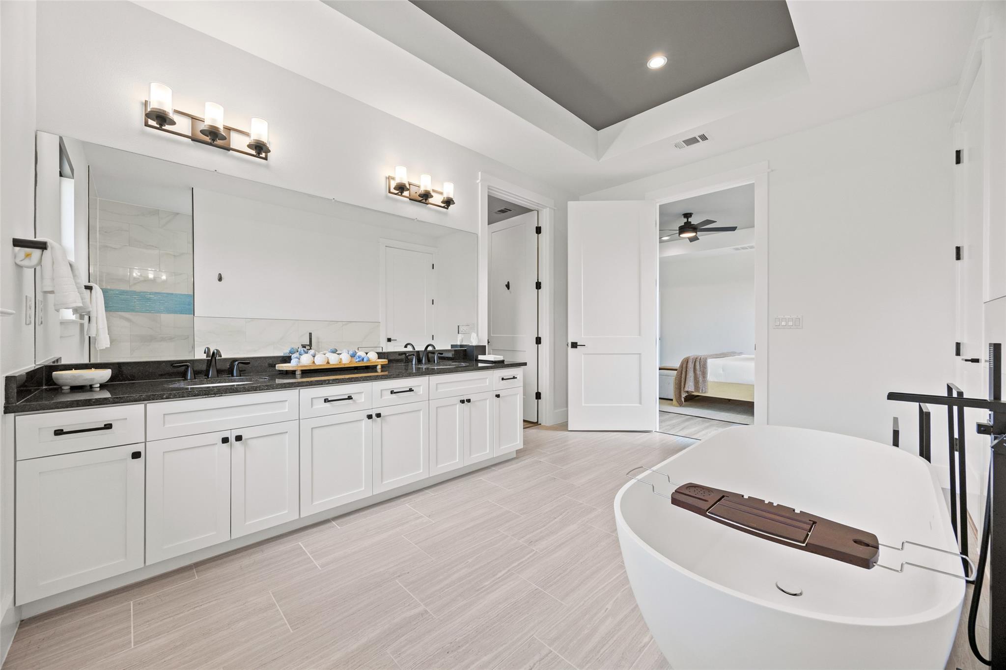 111 Tall Forest Dr, Bastrop, TX 78602