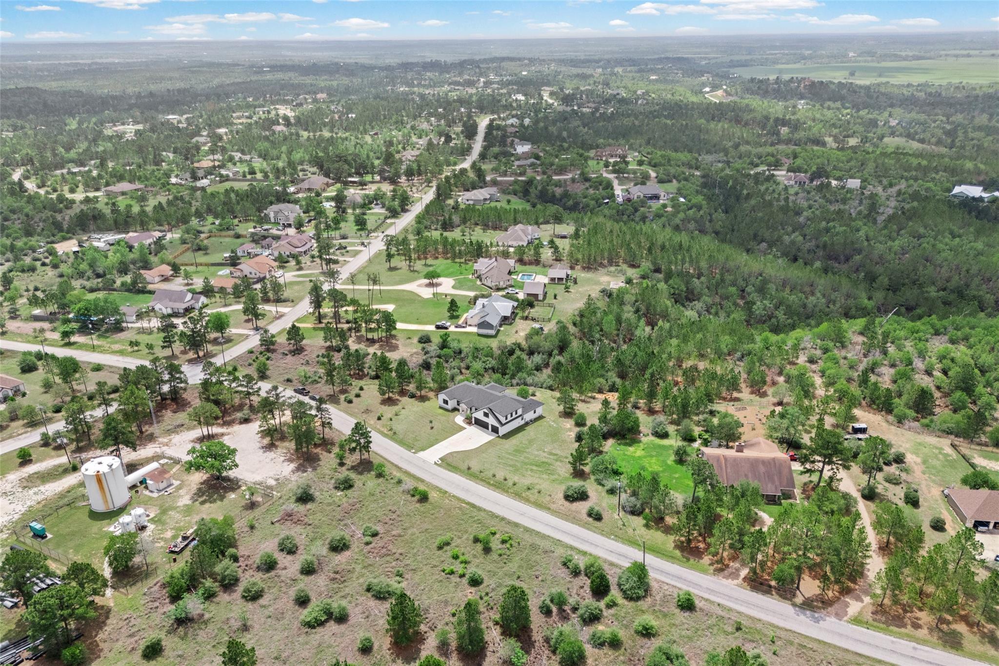 111 Tall Forest Dr, Bastrop, TX 78602