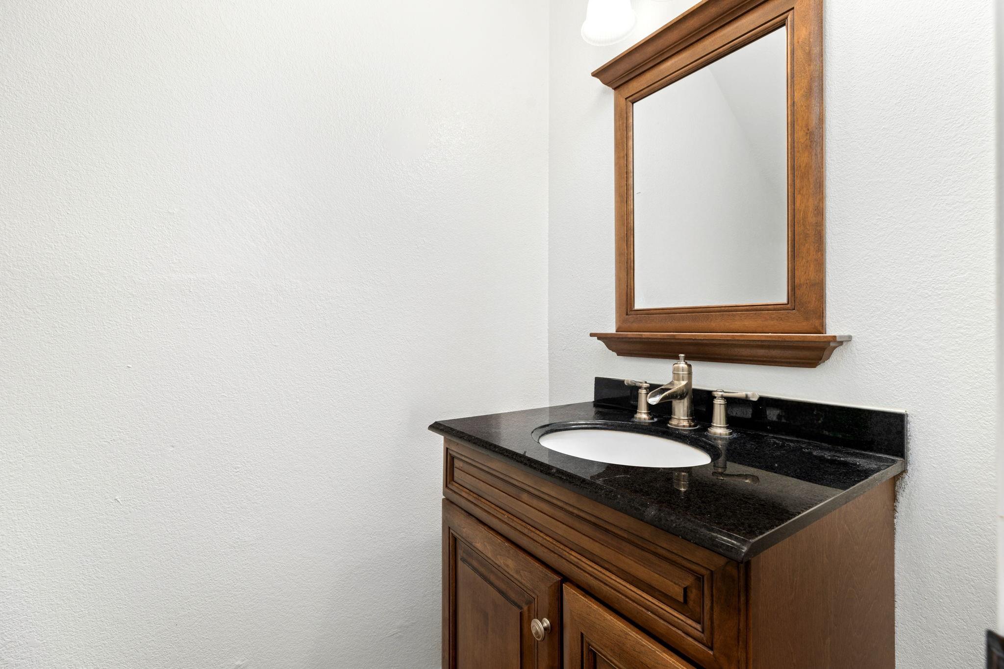 144 Vicksburg Loop, Elgin, TX 78621