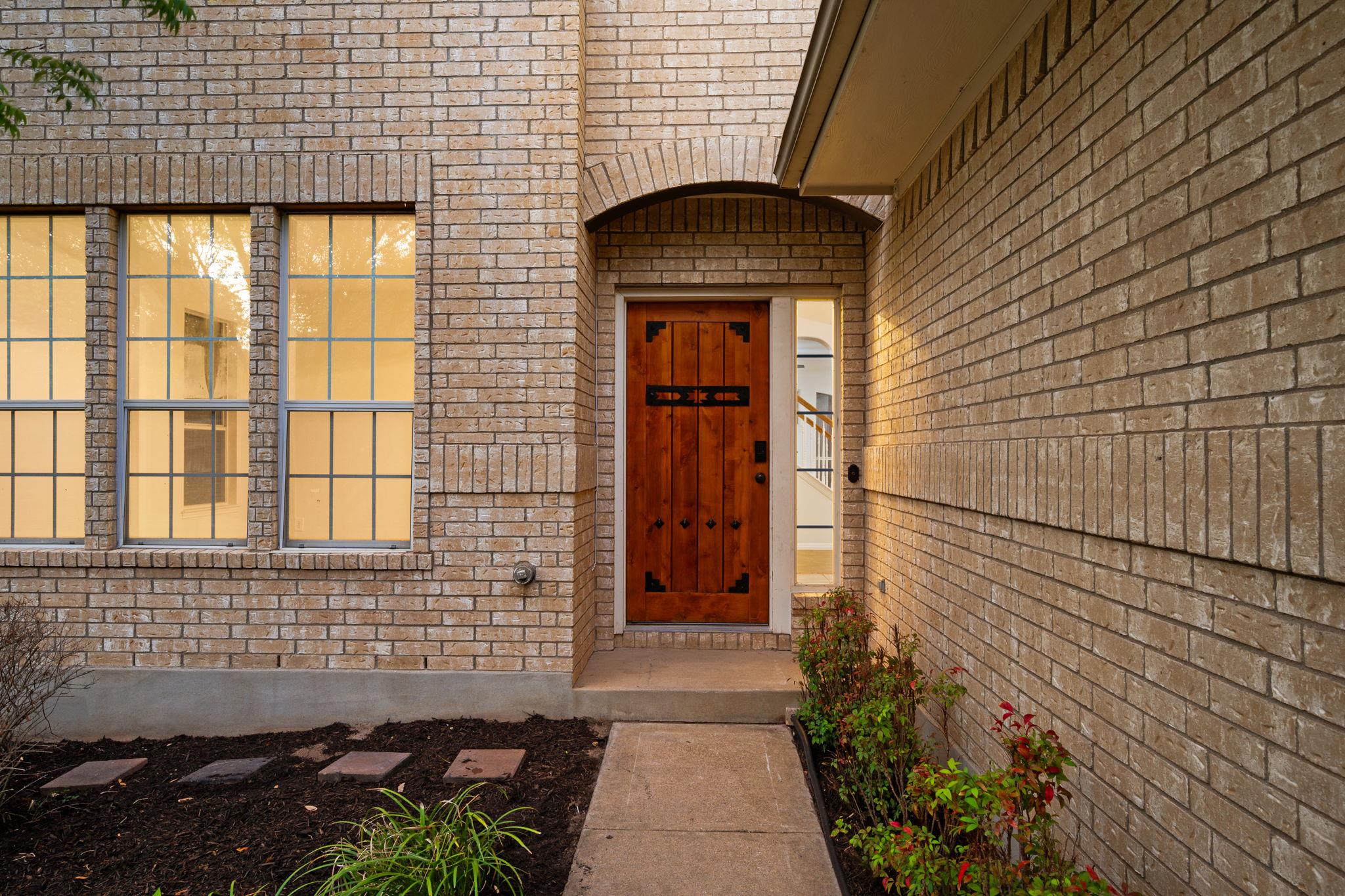 1734 Chasewood Dr, Austin, TX 78727