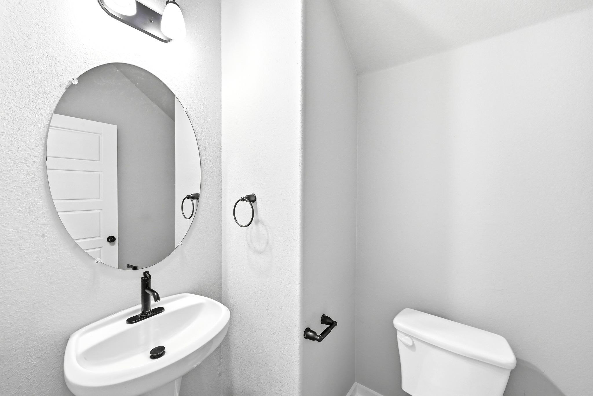 5305 Daimler Dr, Austin, TX 78744