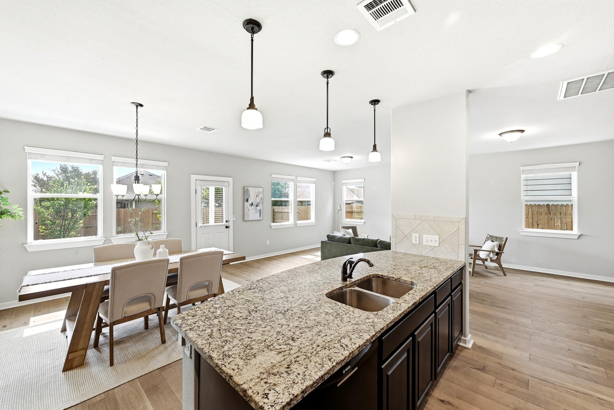 5305 Daimler Dr, Austin, TX 78744