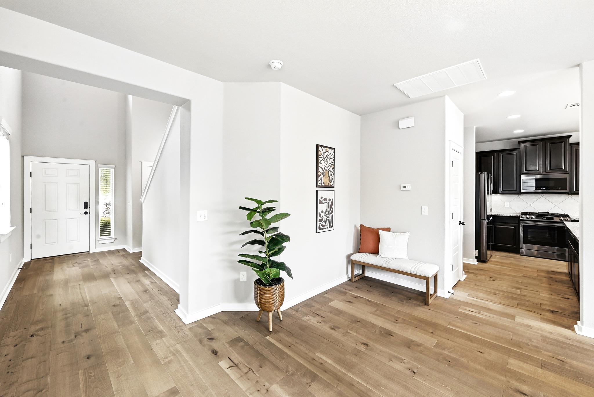 5305 Daimler Dr, Austin, TX 78744