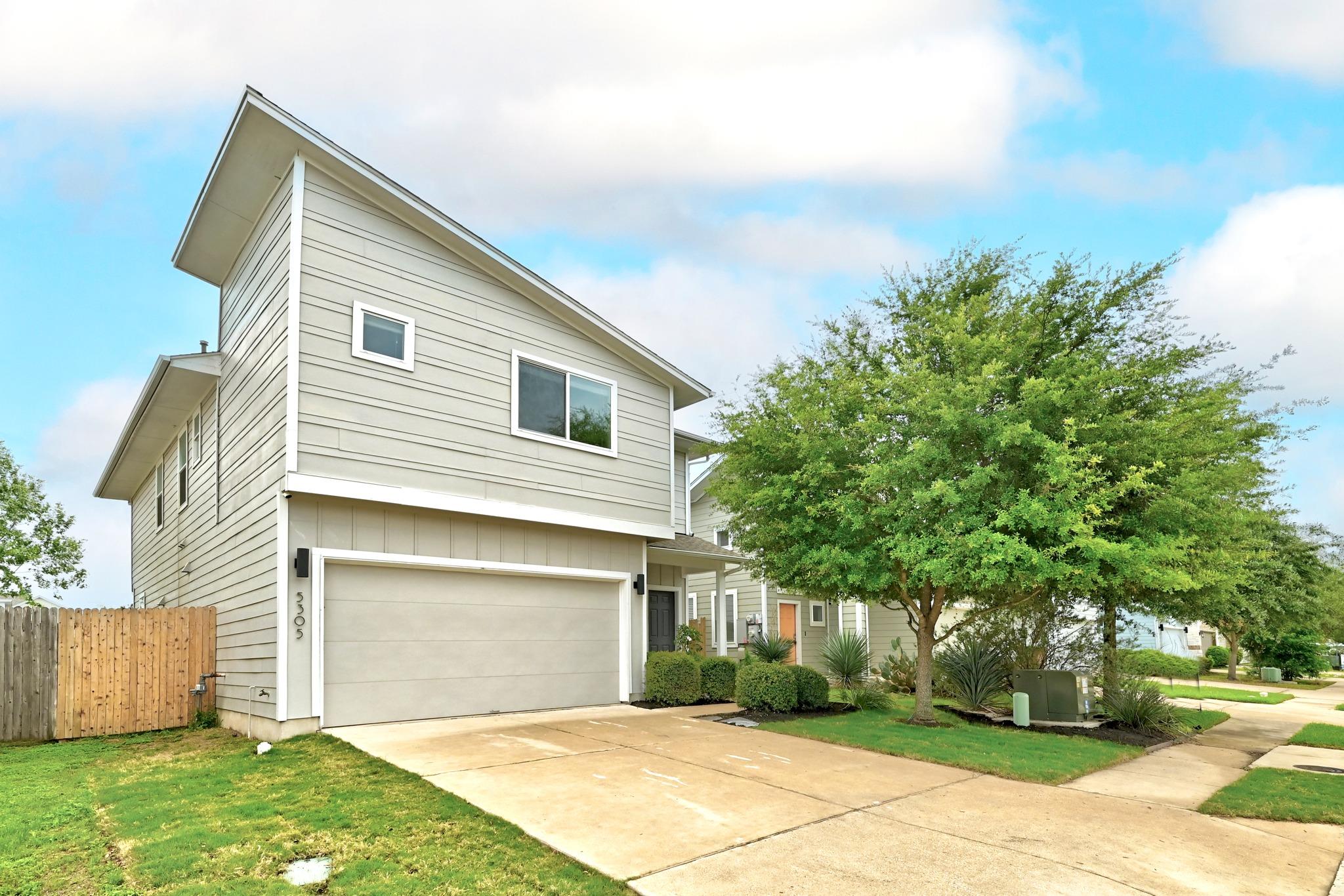 5305 Daimler Dr, Austin, TX 78744