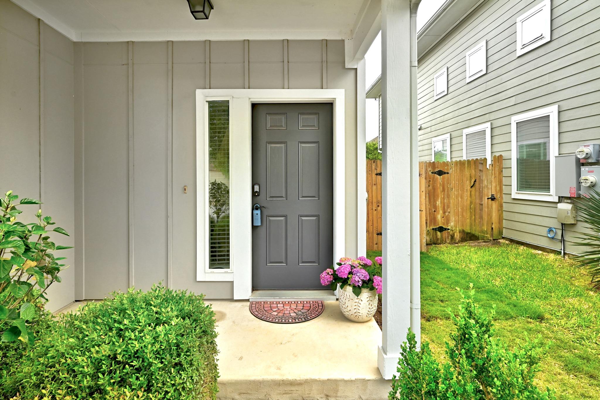 5305 Daimler Dr, Austin, TX 78744