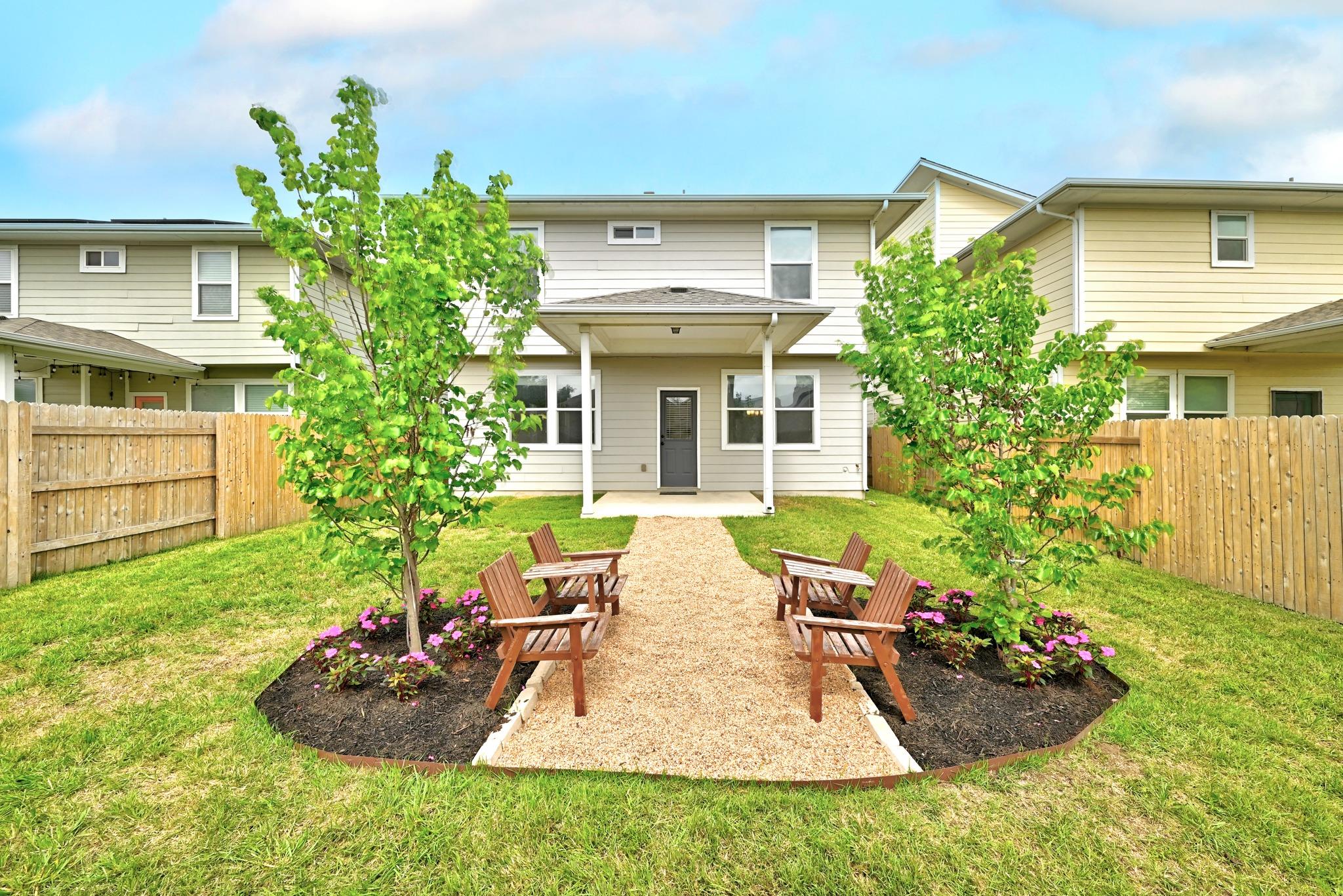 5305 Daimler Dr, Austin, TX 78744