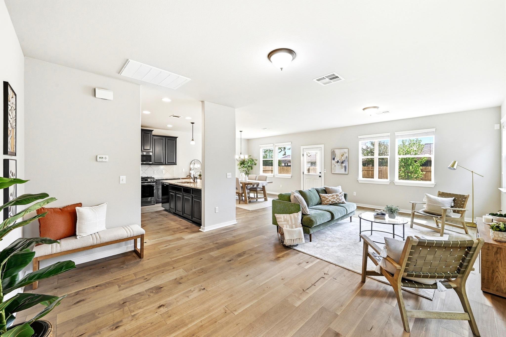 5305 Daimler Dr, Austin, TX 78744