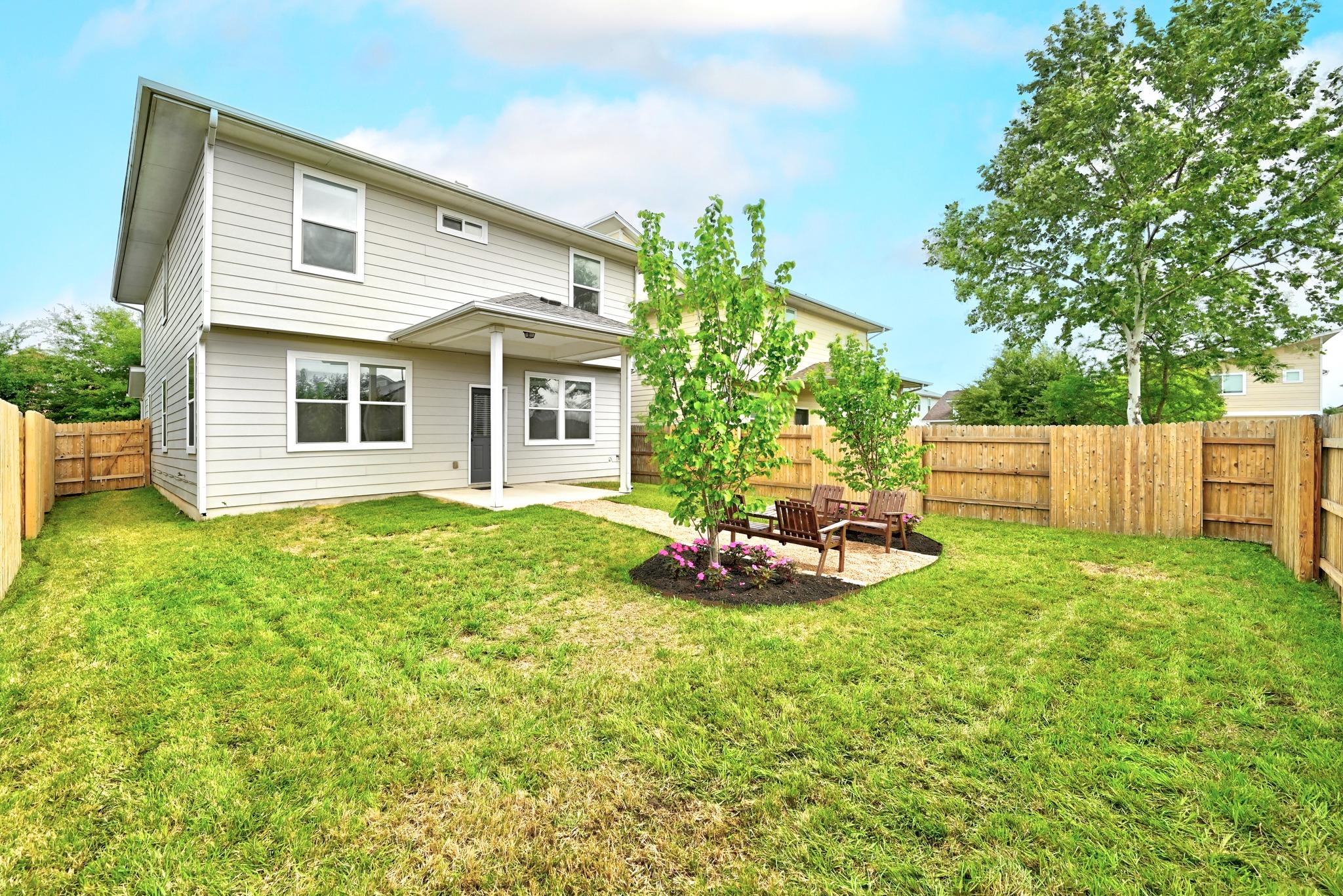 5305 Daimler Dr, Austin, TX 78744