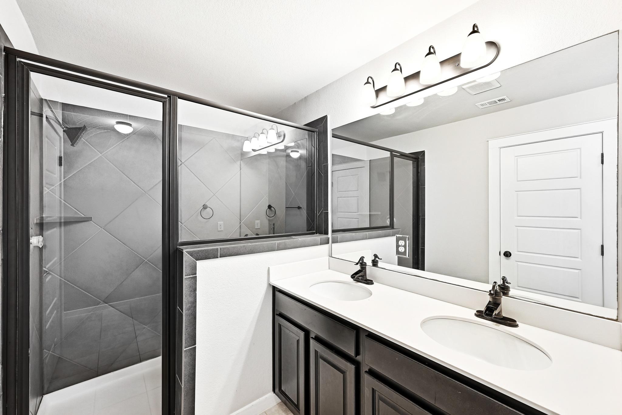 5305 Daimler Dr, Austin, TX 78744