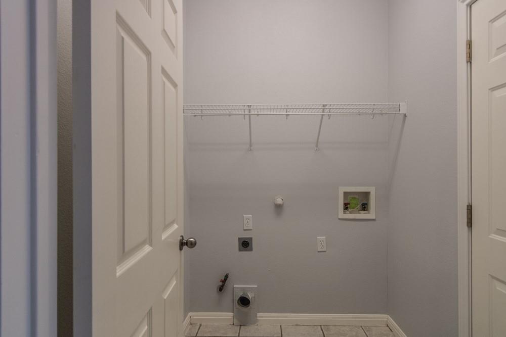 8214 Cornerwood Dr, Austin, TX 78717